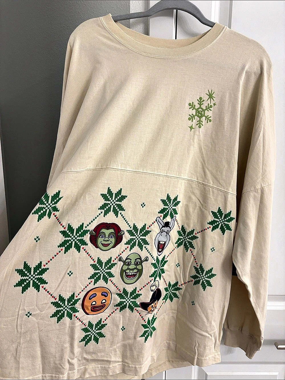 Spirit Jersey Shrek Holiday Spirit Jersey Graphic Sweatshirt XL